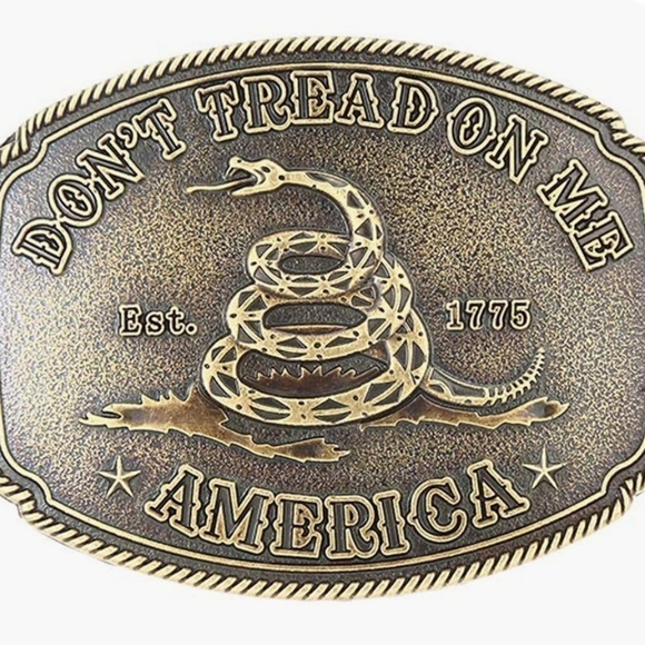 New dont tread on me belt buckle approximately 3.5x2.5 - Picture 3 of 3
